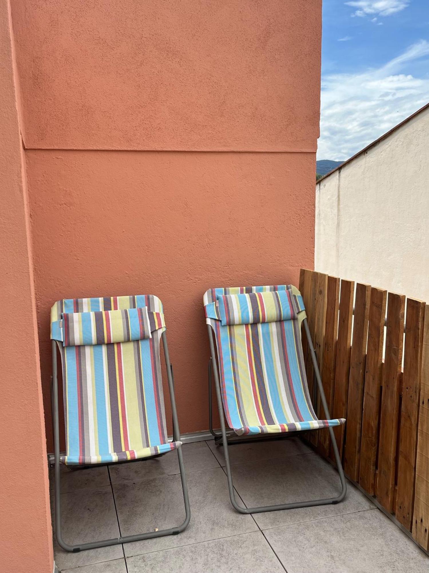 Au Coeur De Ville Avec Terrasse Ceret Exterior photo